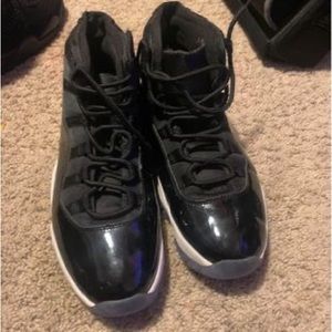 Air Jordan 11 Retro BG 'Space Jam' 2016